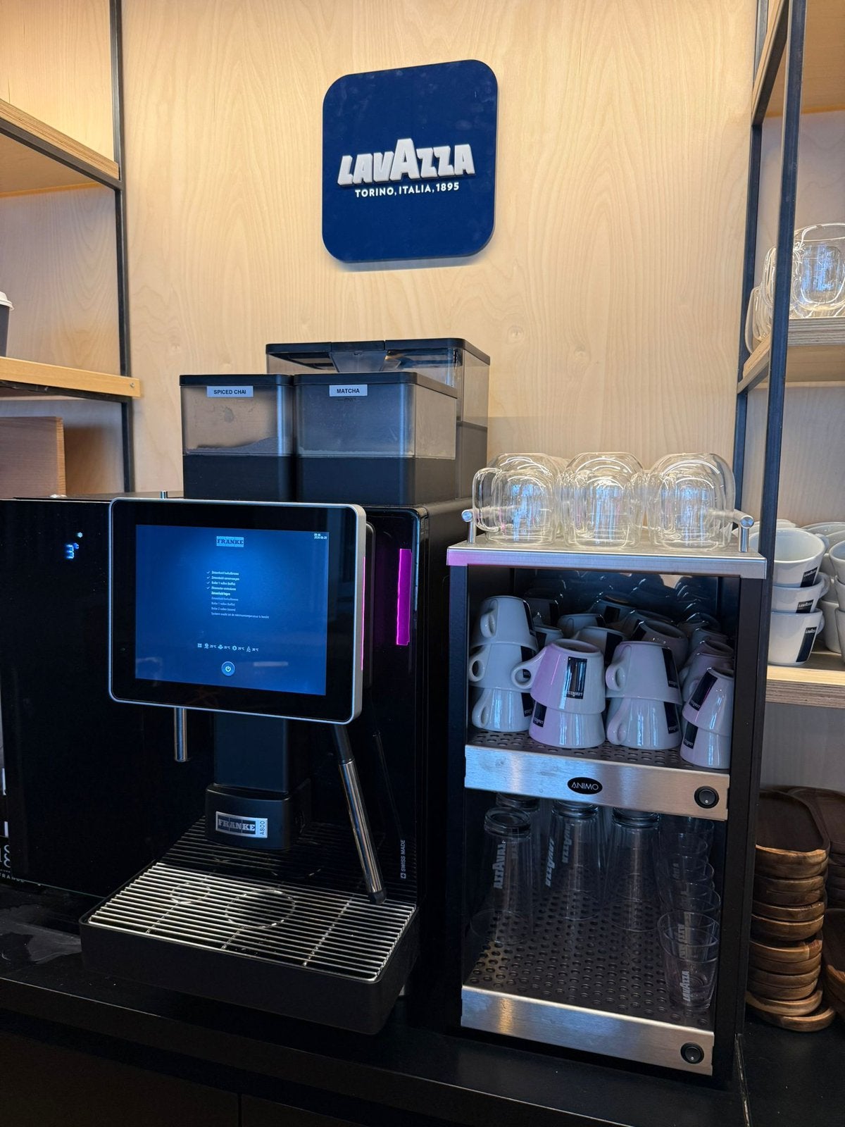 Overname leasing nieuwe professionele Lavazza-koffiemachine, Enlèvement, Utilisé, Café et Espresso