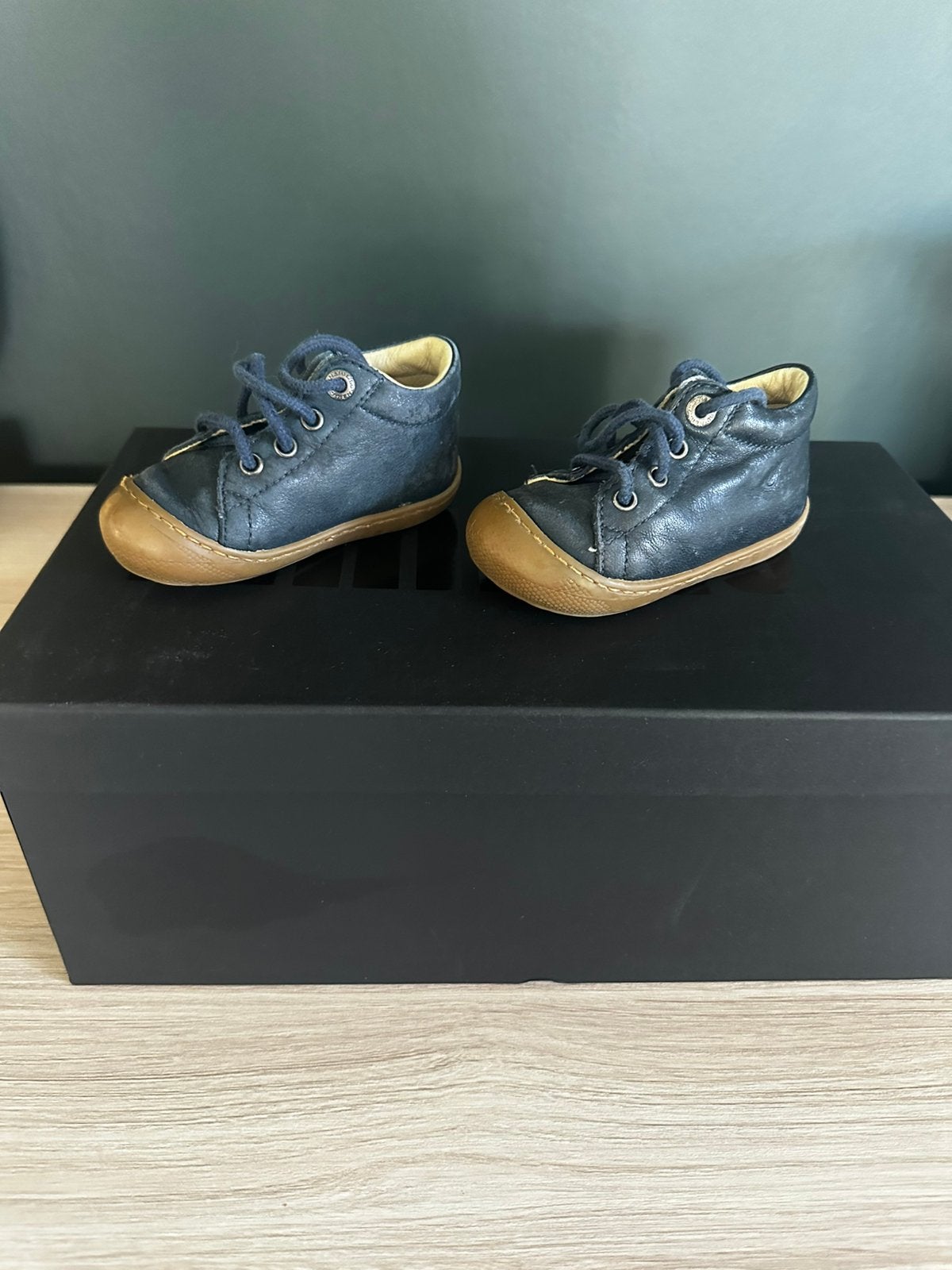 Naturino Schoentjes – Maat 19 (Donkerblauw), Enfants & Bébés, Garçon, Enlèvement, Bottines, Comme neuf