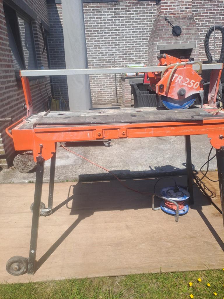 Tegelzaagmachine, Doe-het-zelf en Bouw, Ophalen