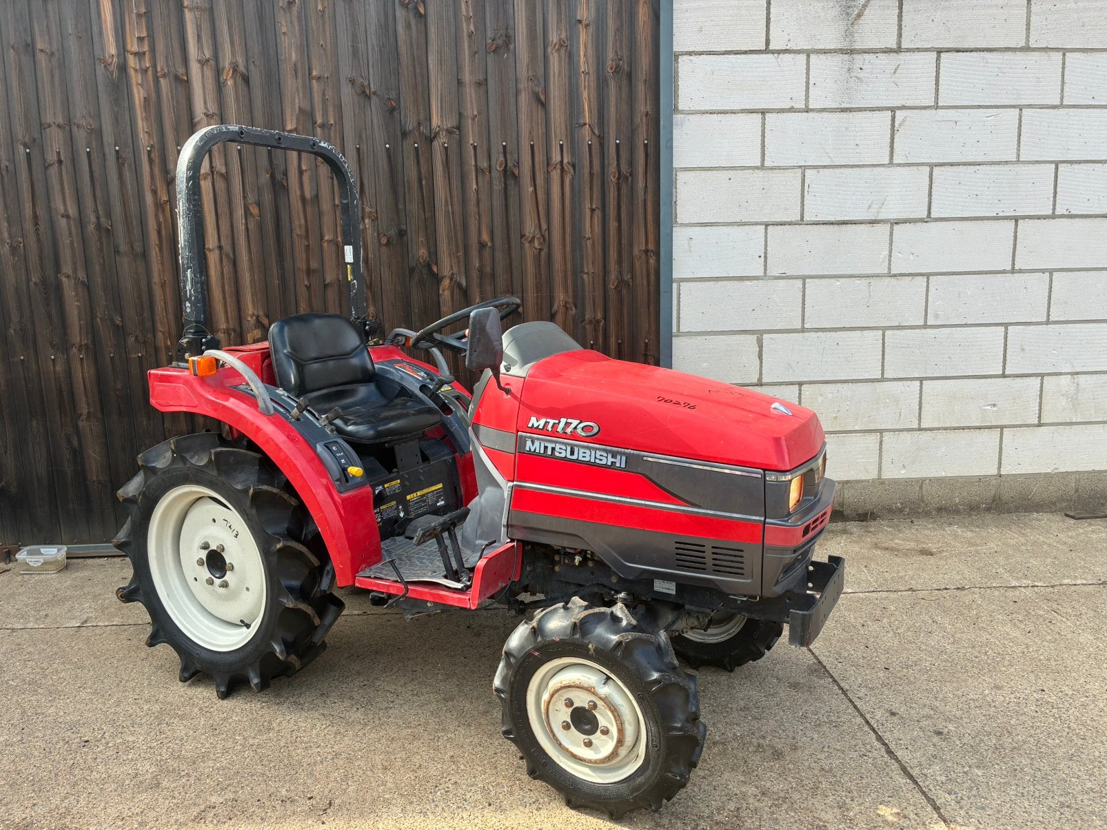 Minitractor Mitsubishi MT170, Hobby en Vrije tijd, Ophalen