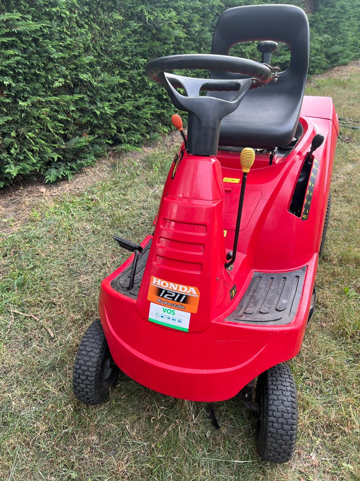 HONDA 1211 HYDROSTATIC, Tuin en Terras, Ophalen, Gebruikt, Opvangbak, Minder dan 90 cm