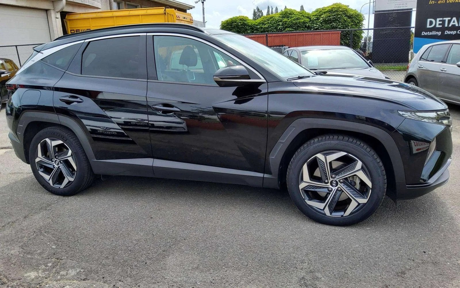 Hyundai Tucson Tucson HEV 1.6 T-GDi 4WD Shine PLUGIN HYBRIDE, Automaat, 4 cilinders, Zwart, Bedrijf