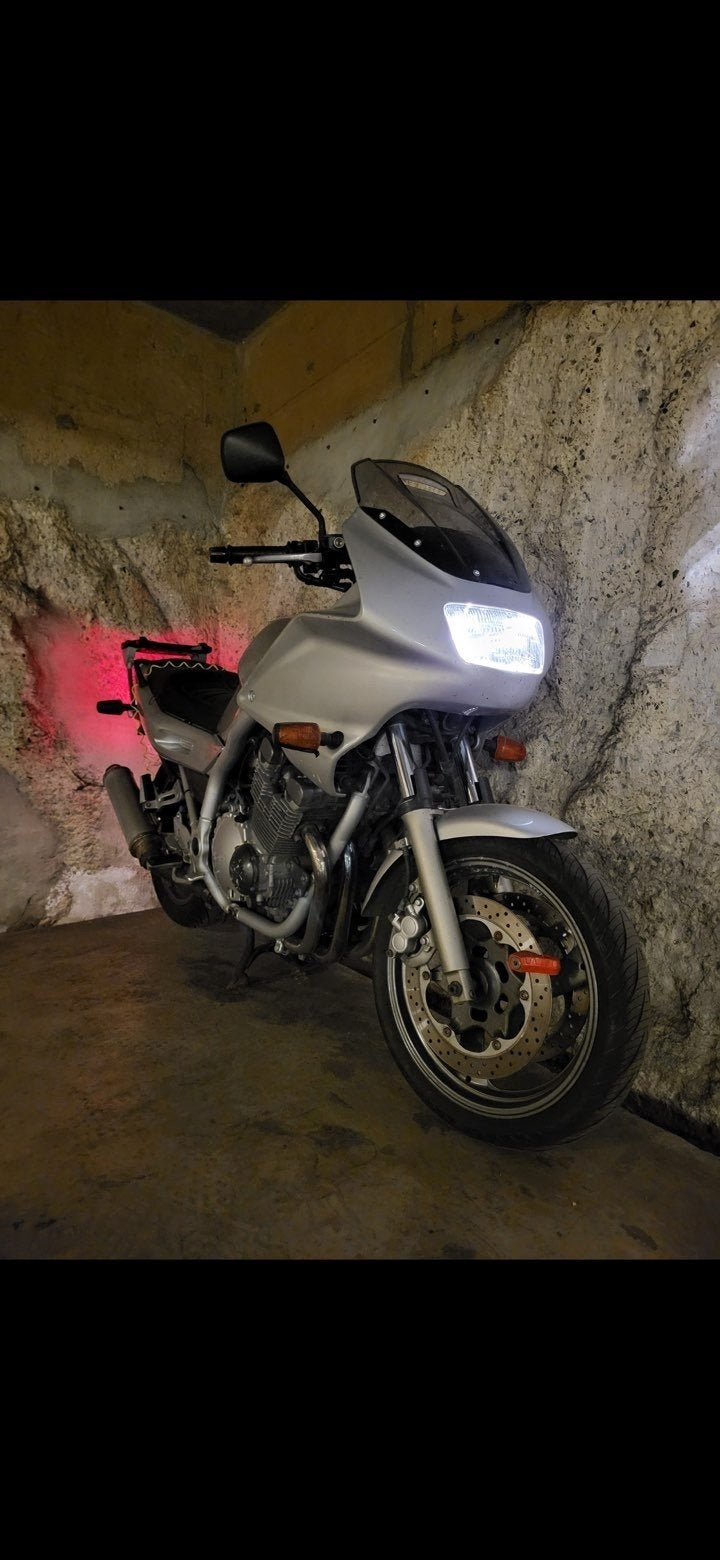 Moto Yamaha Diversion 900cc à vendre., Motos, Permis Moto A, Occasion, 900 cm³