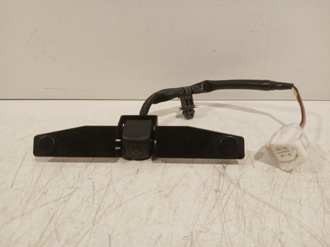 Camera achter Suzuki Swift, Onderdelen@venauto.nl, Van der Ven Autorecycling B.V., Gebruikt, Ettenseweg 76, 4706 PB Roosendaal, The Netherlands
