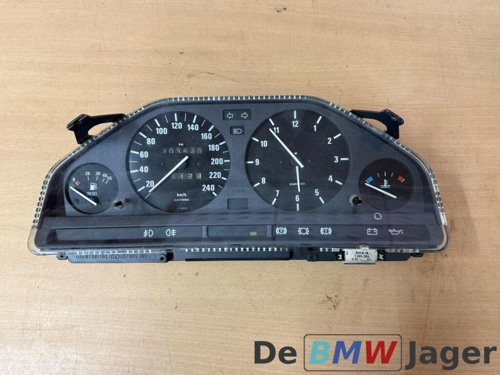 Tellerklok BMW 3-serie E30 1385582 voor onderdelen, Gebruikt, Ophalen of Verzenden