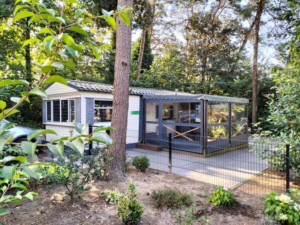 Te koop: Chalet met staanplaats te Baarle-Hertog., Tot en met 4