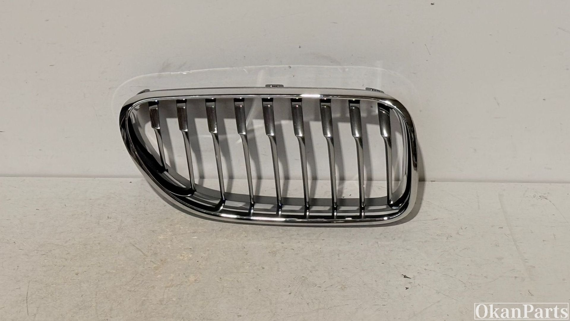 Grille de calandre droite pour BMW S rie 6 F06 F12 F13 51137, Info@fabrikant.eu, Fabrikant BV, Fabrikantstraat 1
1000 AA  Amsterdam, NL
