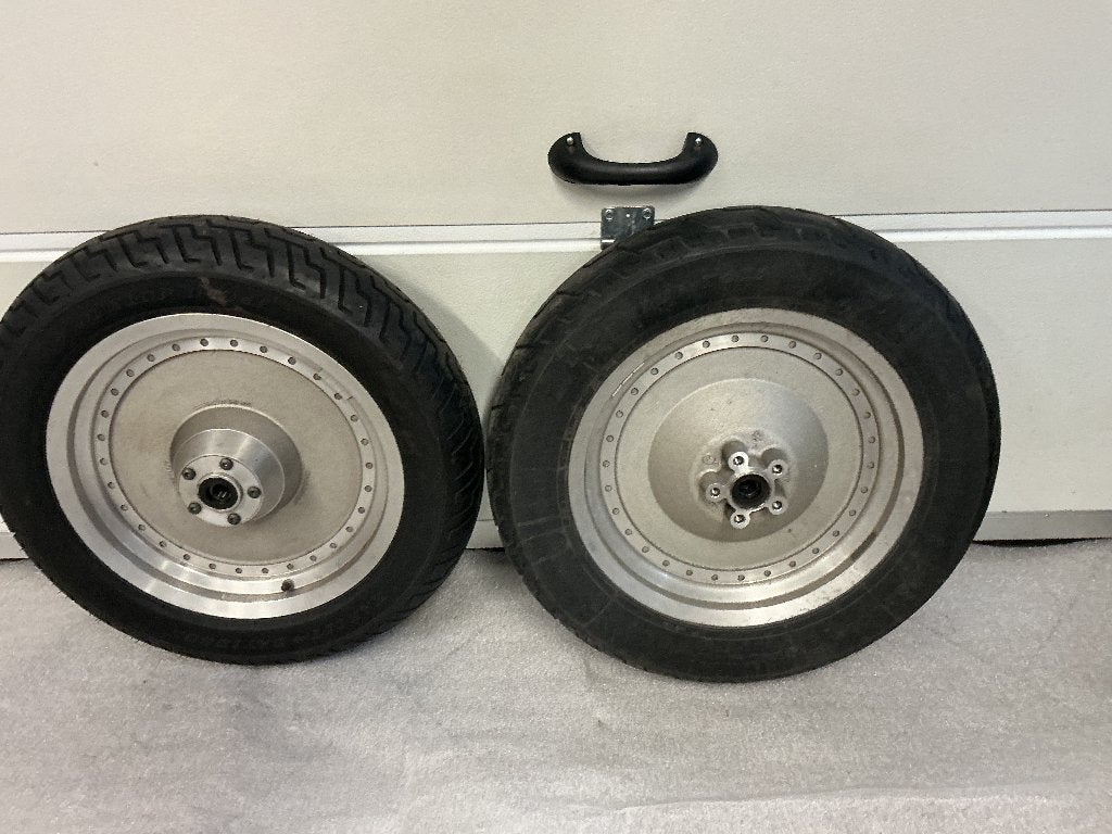 Fat boy wielen Harley Davidson, Motoren, Ophalen, Gebruikt