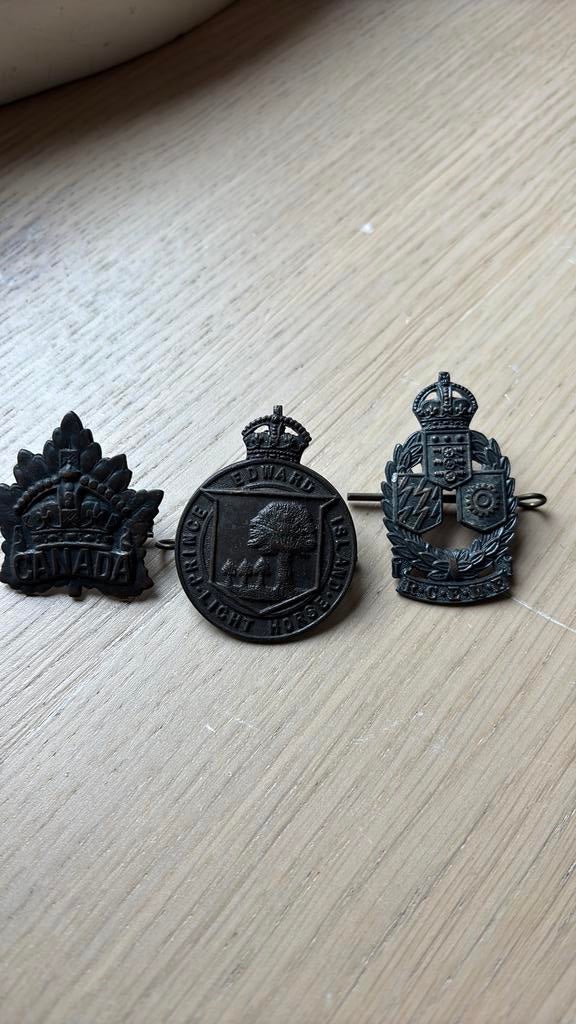 Ecussons anciens, Collections, Enlèvement ou Envoi, Insigne ou Pin's