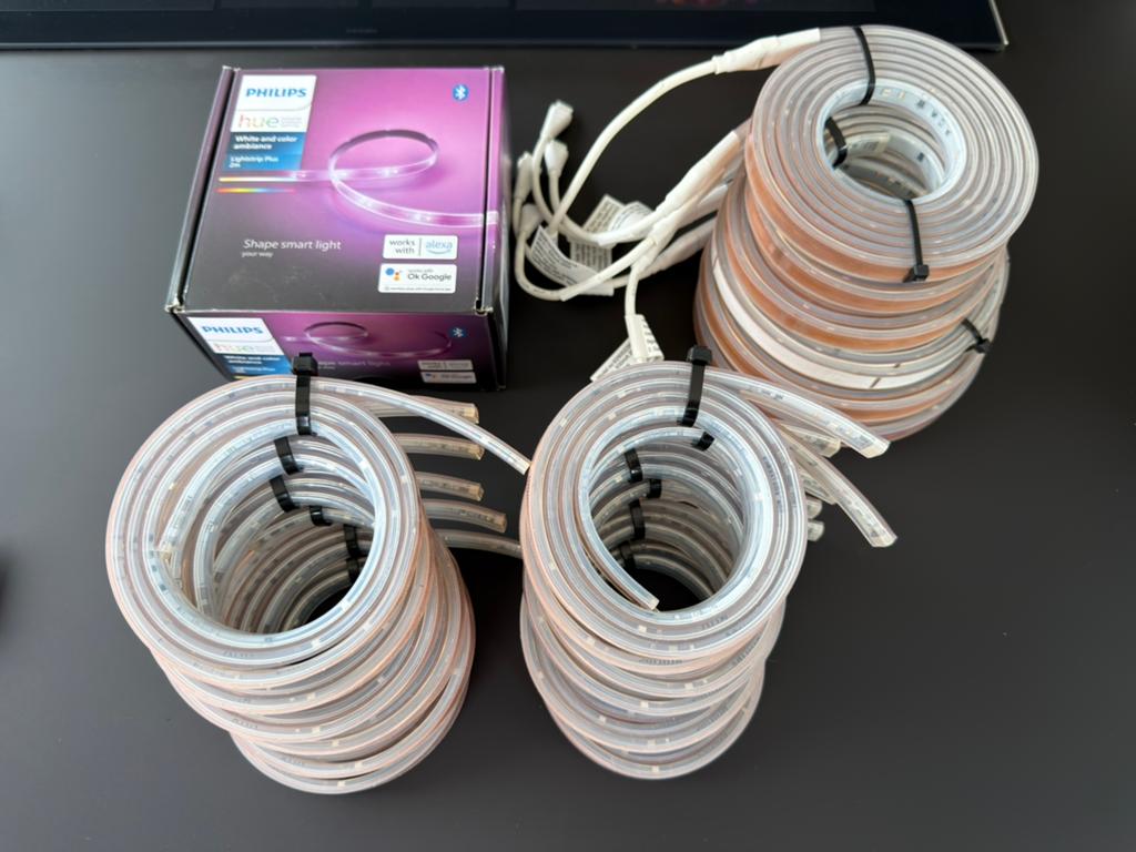 Philips Hue ledstrip white en color V4 pakket 26 meter, Ophalen, Zo goed als nieuw