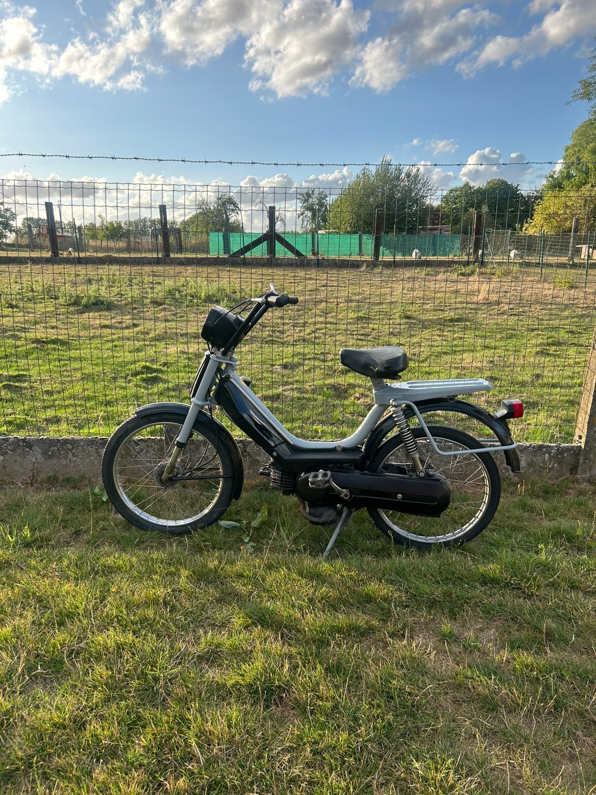 Honda Camino | A klasse | Mono | start en rijdt, Ophalen, Zo goed als nieuw