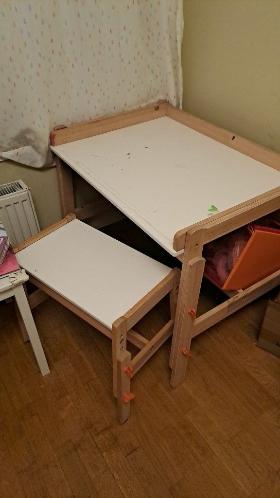 A DONER - BUREAU ET BANC IKEA FLISAT, Maison & Meubles, Scandinave, 97 cm, 65 cm, Enlèvement