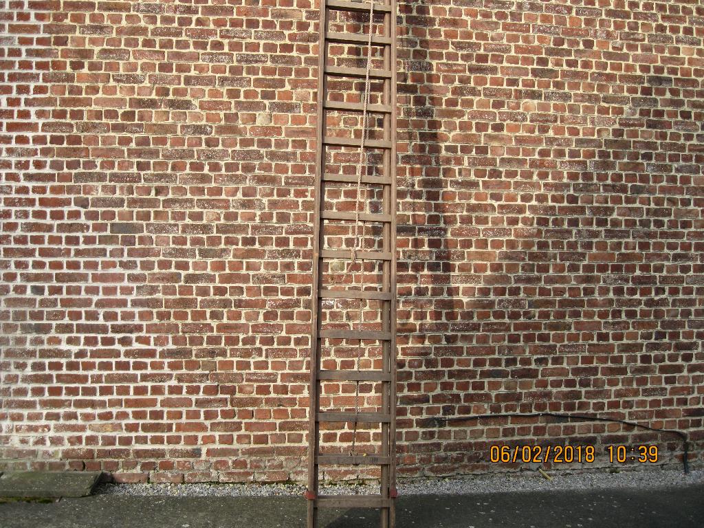 échelle en bois, Bricolage & Construction, Échelles & Escaliers, Pliable ou rétractable/escamotable, Échelle, Enlèvement, Utilisé