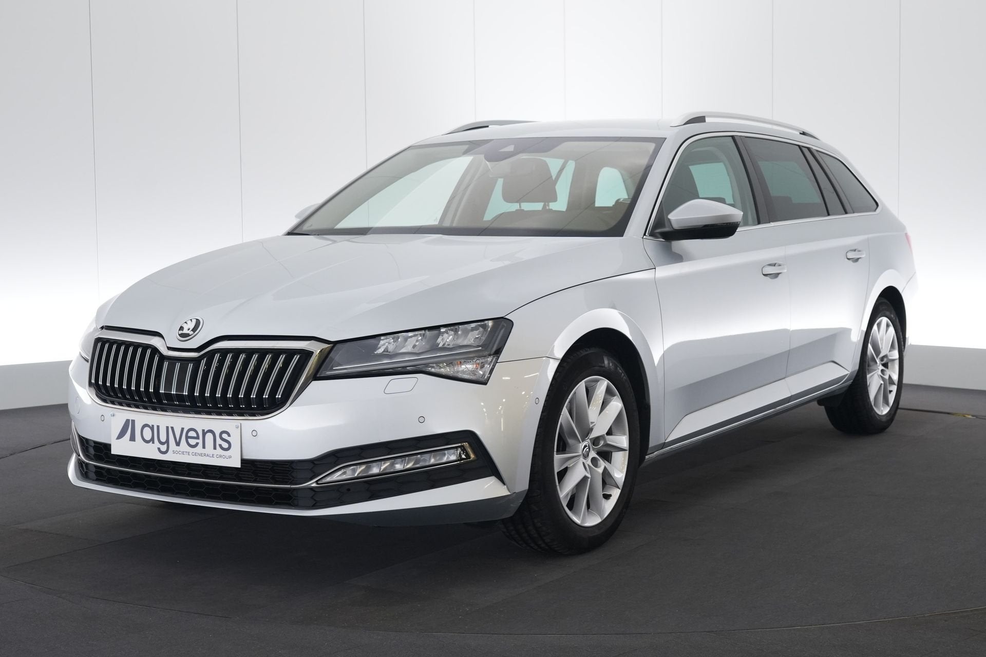 (2BTW635) SKODA SUPERB COMBI, Auto's, Bedrijf, 150 pk, https://public.car-pass.be/vhr/07f41790-c81f-4e36-8d0c-ed8a269b52ec, BTW verrekenbaar