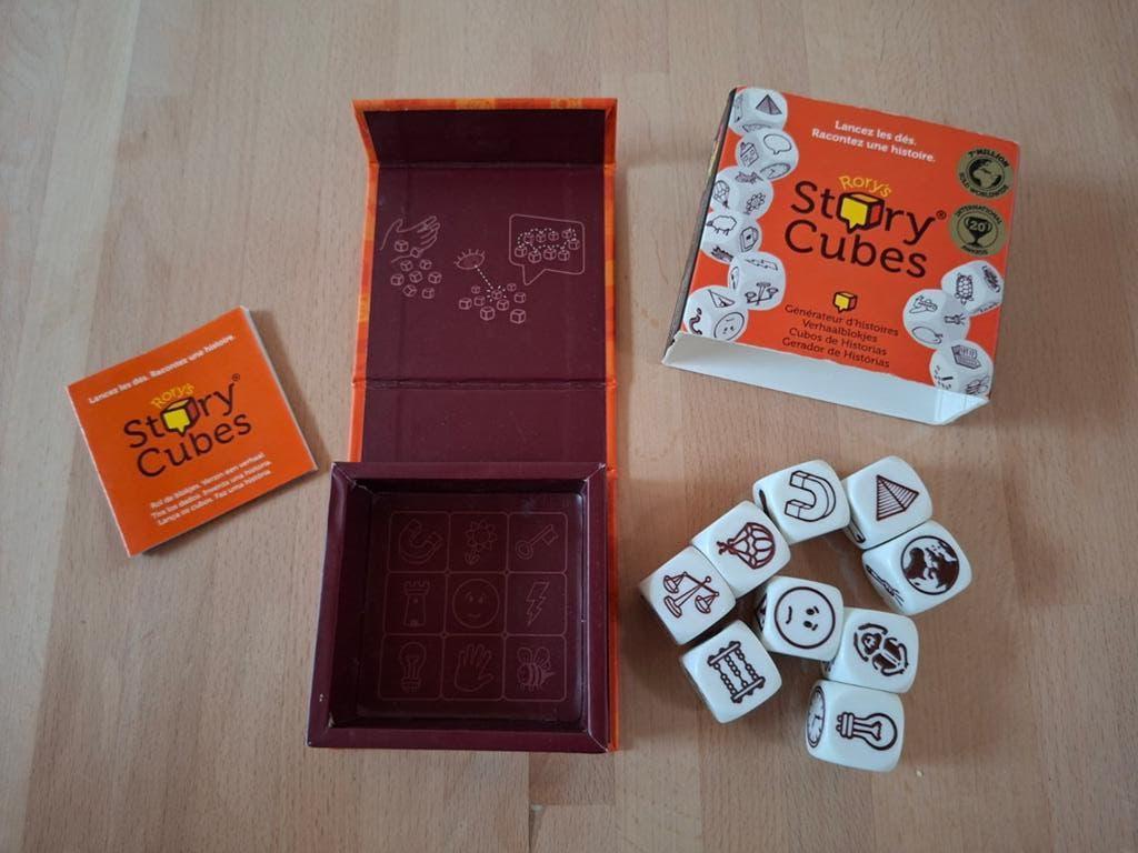 Rory's Story Cubes verhaalblokjes, Hobby & Loisirs créatifs, Jeux de société | Autre, Comme neuf, Enlèvement ou Envoi