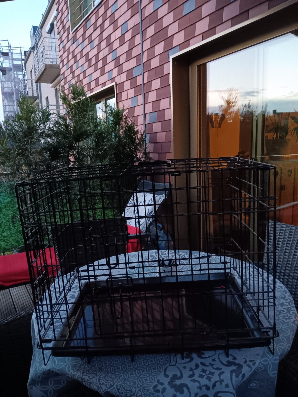 bench nieuwe staat 30 euro, Ophalen