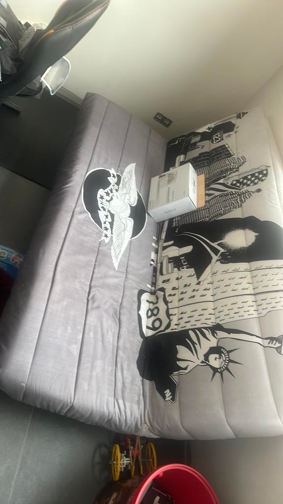 Zetelbed, Enlèvement, Comme neuf