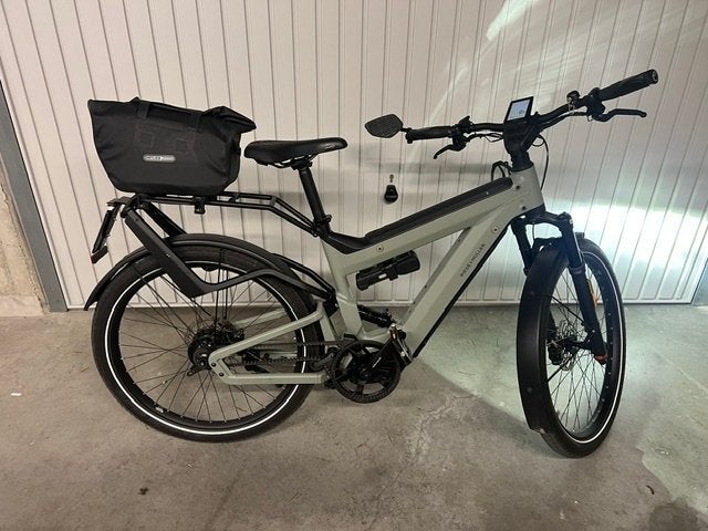 E-Bike Riesse & Müller Superdelite RH HS 51, Fietsen en Brommers, Versnellingen, 49 tot 53 cm, Zo goed als nieuw, Schijfrem