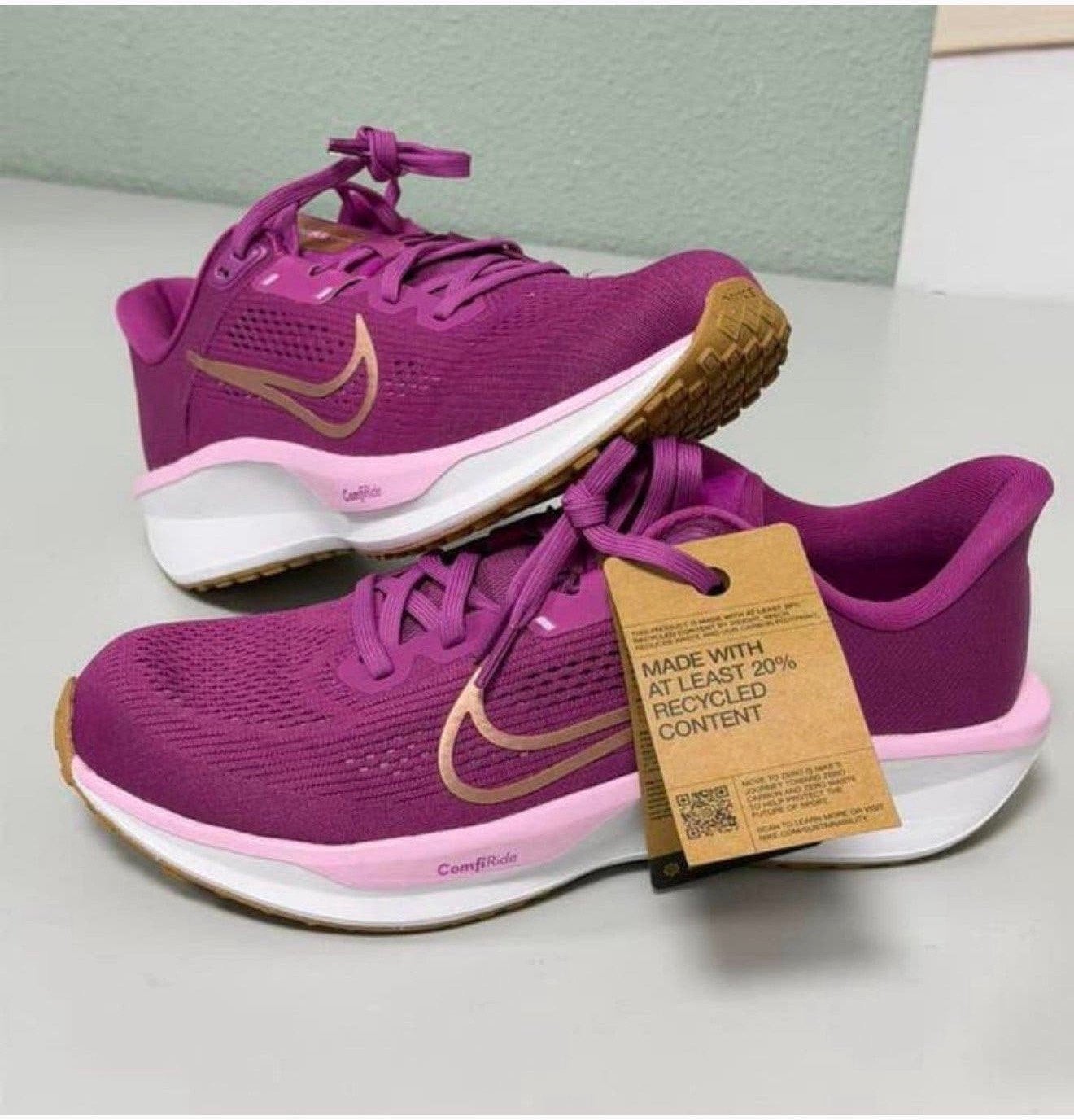 Nike Quest 6 Hot Fuchsia dames 42,5 NIEUW Hardloopschoenen, Ophalen of Verzenden, Nieuw, Hardloopschoenen, Nike