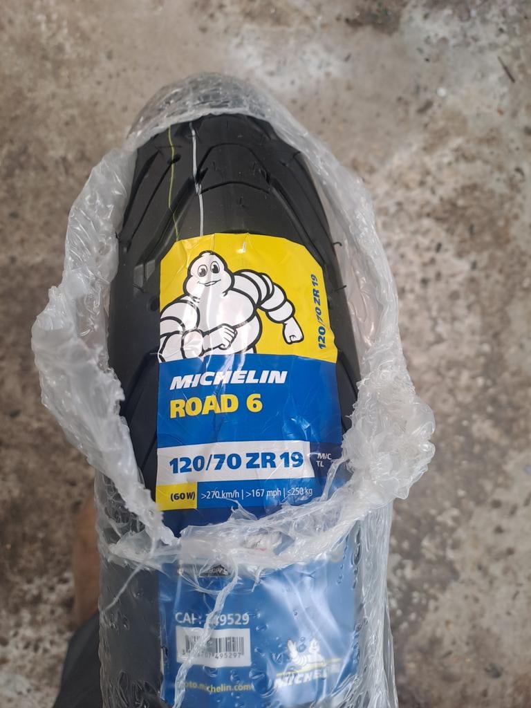 Band Michelin road6 120/70 ZR19, Motoren, Ophalen