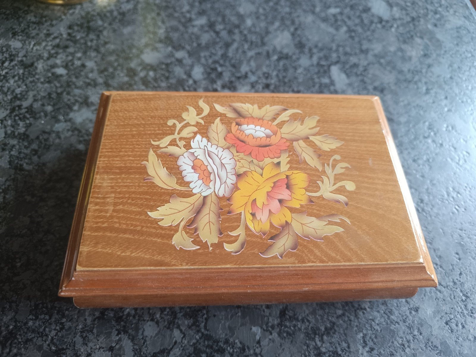 splendide boîte à bijoux en bois, Ophalen of Verzenden
