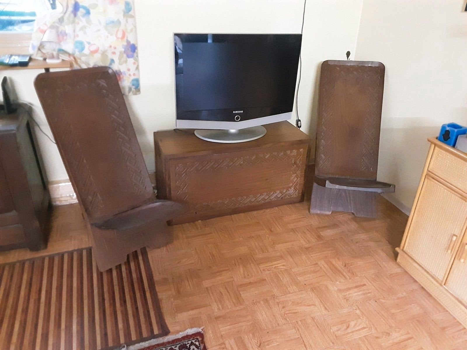 set kist twee stoelen afrikaans, Ophalen
