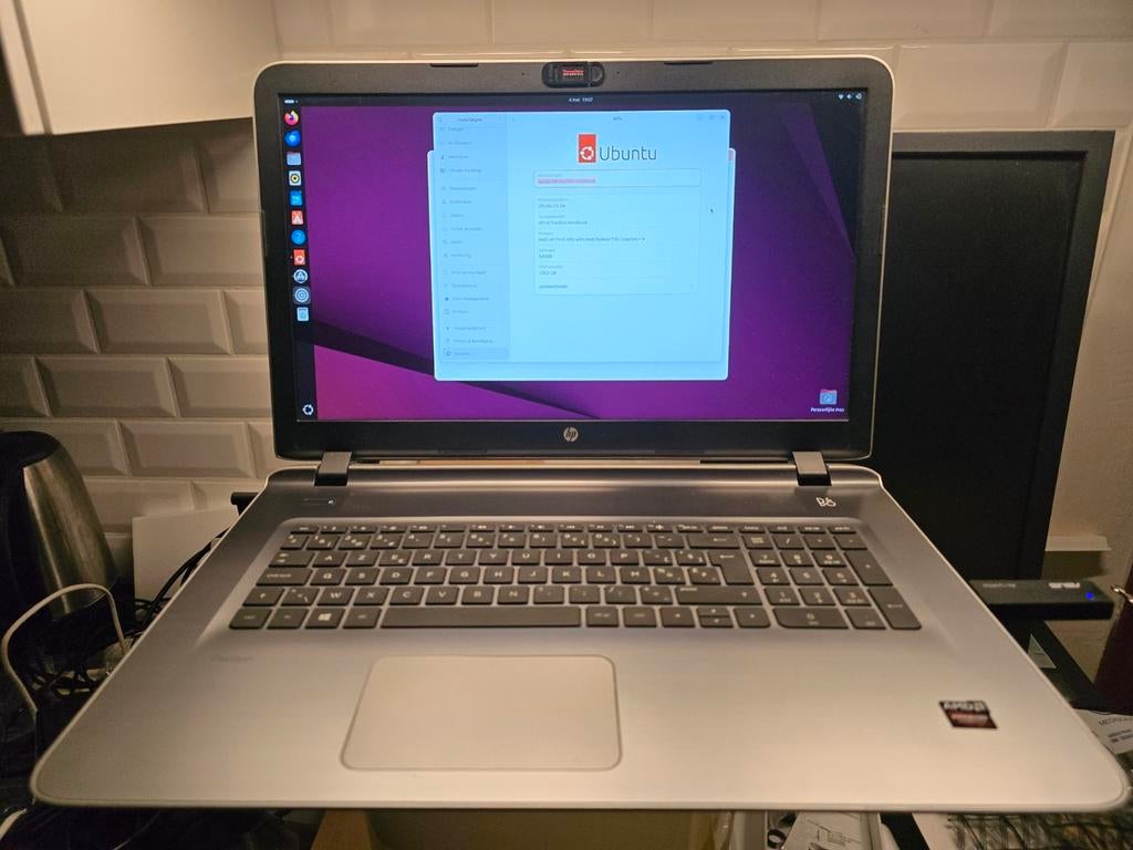 Hp laptop,  groot 17inch scherm, ssd, amd cpu en gpu, Computers en Software, Windows Laptops, Zo goed als nieuw, 17 inch of meer