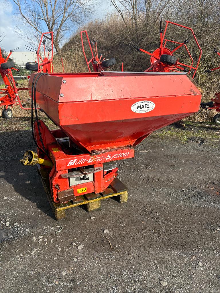 Épandeur d'engrais hydraulique Rauch MDS 921, Enlèvement