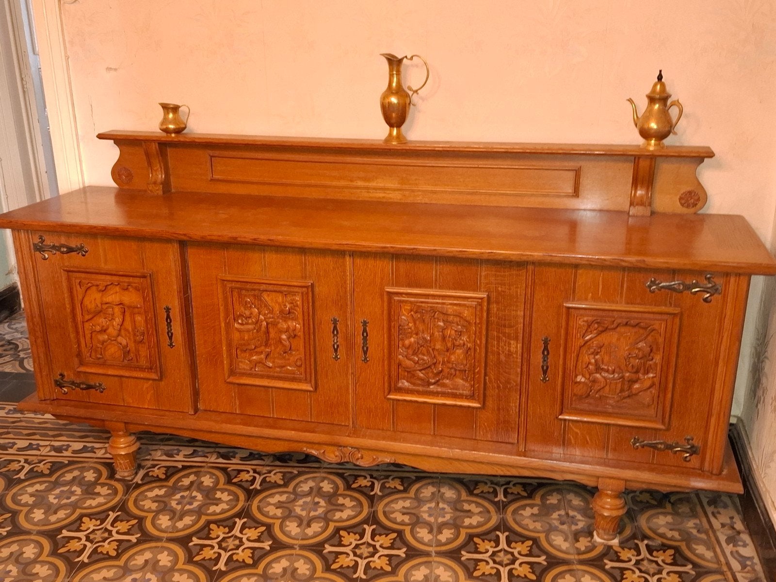 Salle à manger, Enlèvement