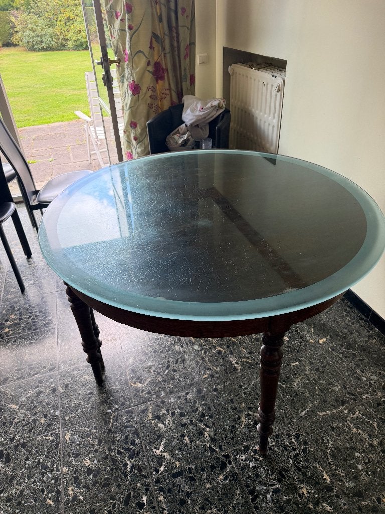 Table ronde en chêne, Enlèvement, Utilisé, Quatre personnes, Chêne