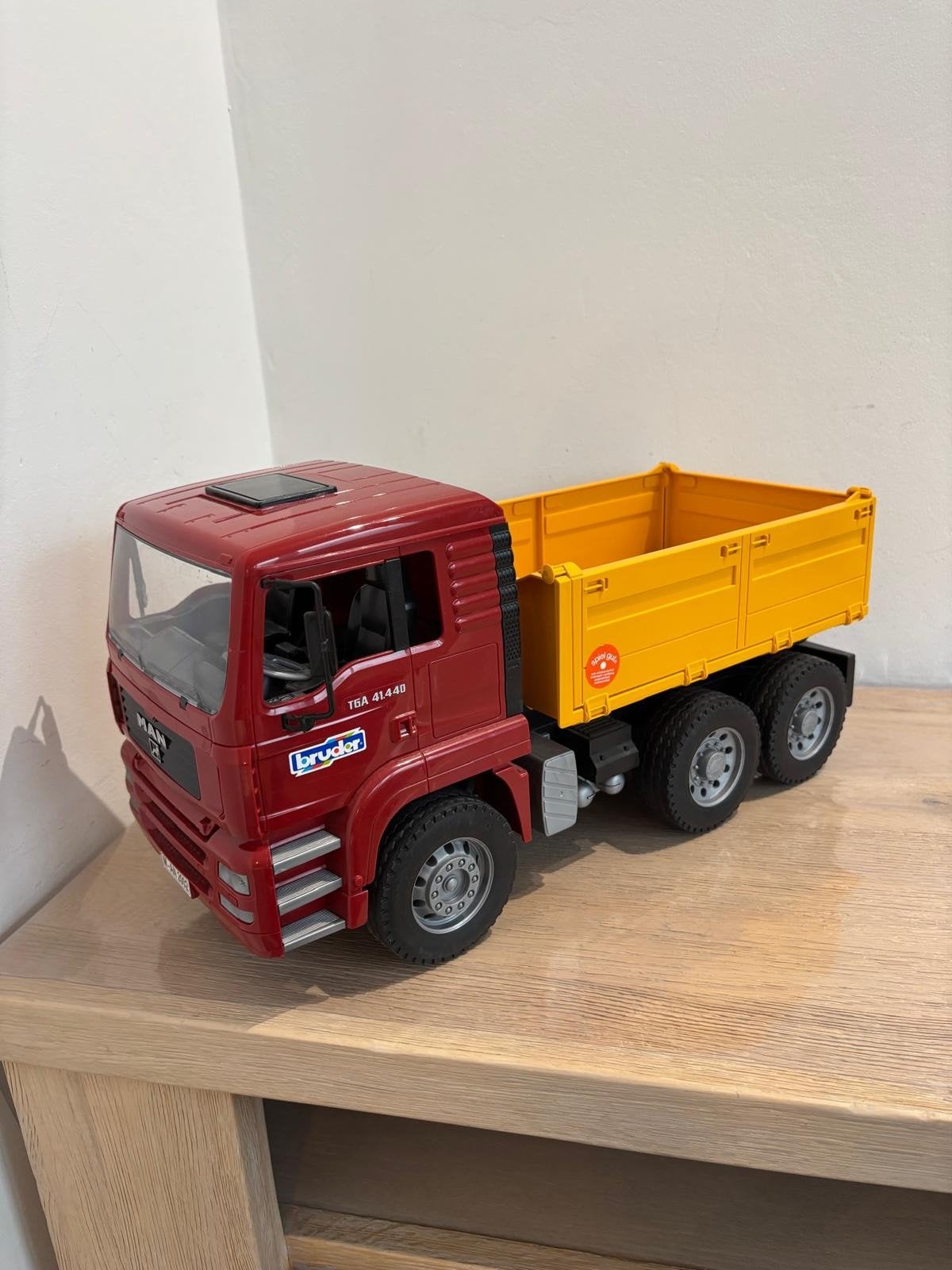Camion Benne BRUDER, Enlèvement ou Envoi, Comme neuf