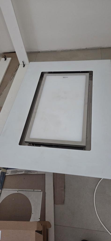 Neff dampkap nieuw, Elektronische apparatuur, Afzuigkappen, Ophalen, Nieuw, Eilandschouwkap, Motor