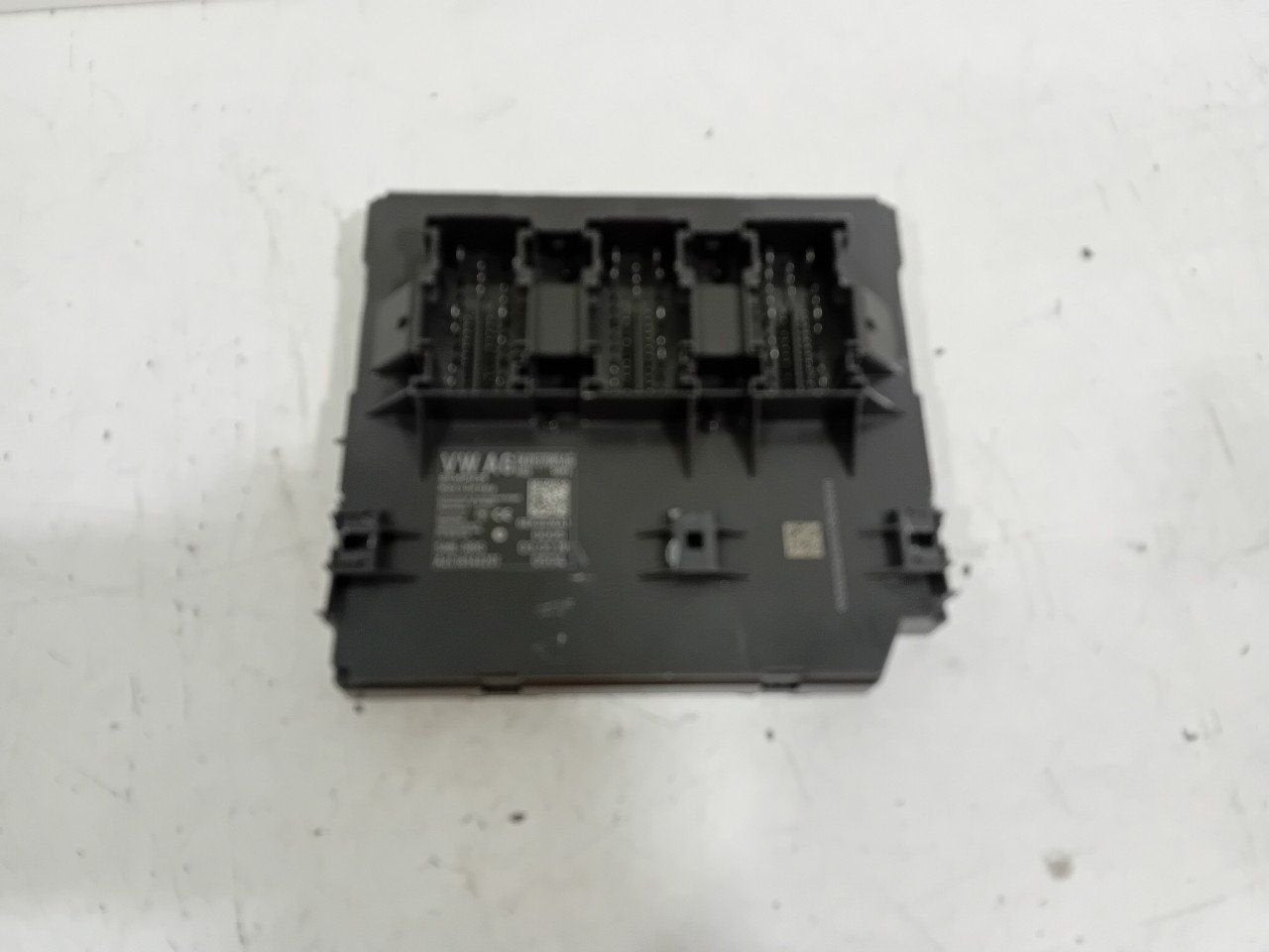 Computer body control Volkswagen Caddy, Onderdelen@venauto.nl, Van der Ven Autorecycling B.V., Gebruikt, Ettenseweg 76, 4706 PB Roosendaal, The Netherlands