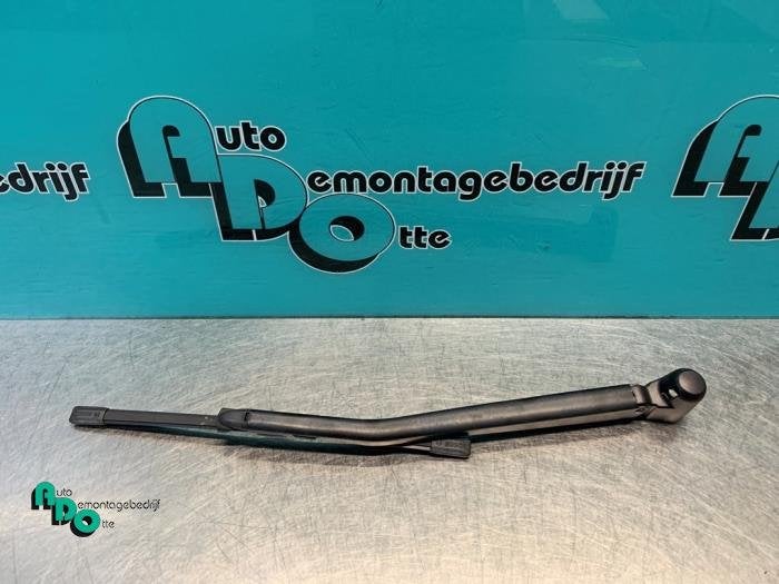 Bras essuie-glace arrière d'un BMW 1-Serie (1-Serie 03-), -, 3 mois de garantie, Utilisé, -