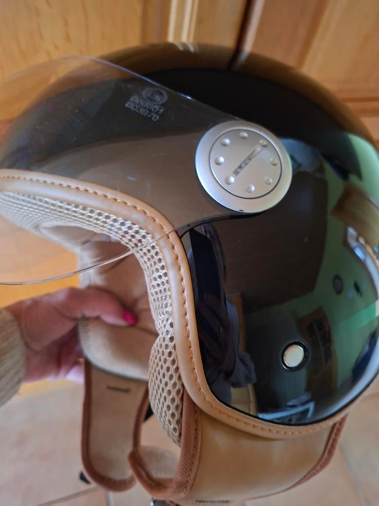 Helm, Ophalen