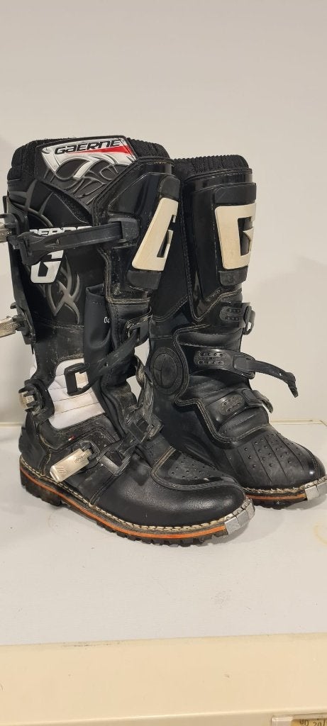 Gaerne GX1 ENDURO BLACK motorlaarzen ontworpen voor Enduro, Motoren, Ophalen, Tweedehands, Heren, Laarzen
