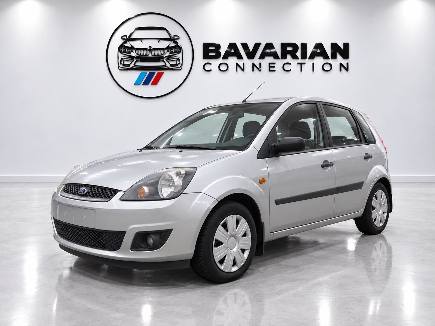 FORD FIESTA 1.4 ESSENCE/80 CV/99.164 KM/5 PORTES/EURO 4, Autos, Argent ou Gris, Achat, Boîte manuelle, Noir