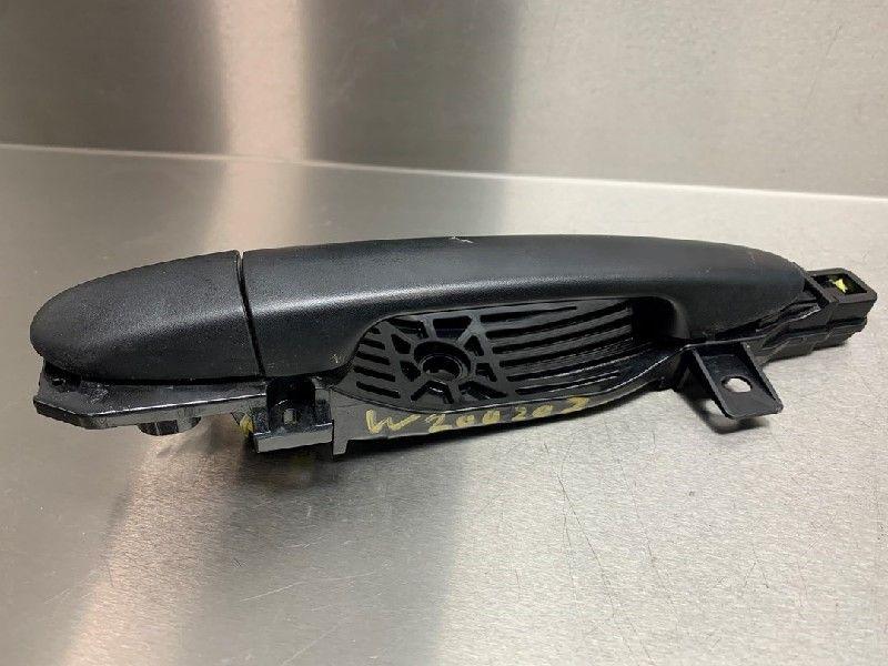 POIGNEE EXTERIEURE ARRIÈRE DROITE Mazda 2 (DE), Utilisé, Arrière, Mazda