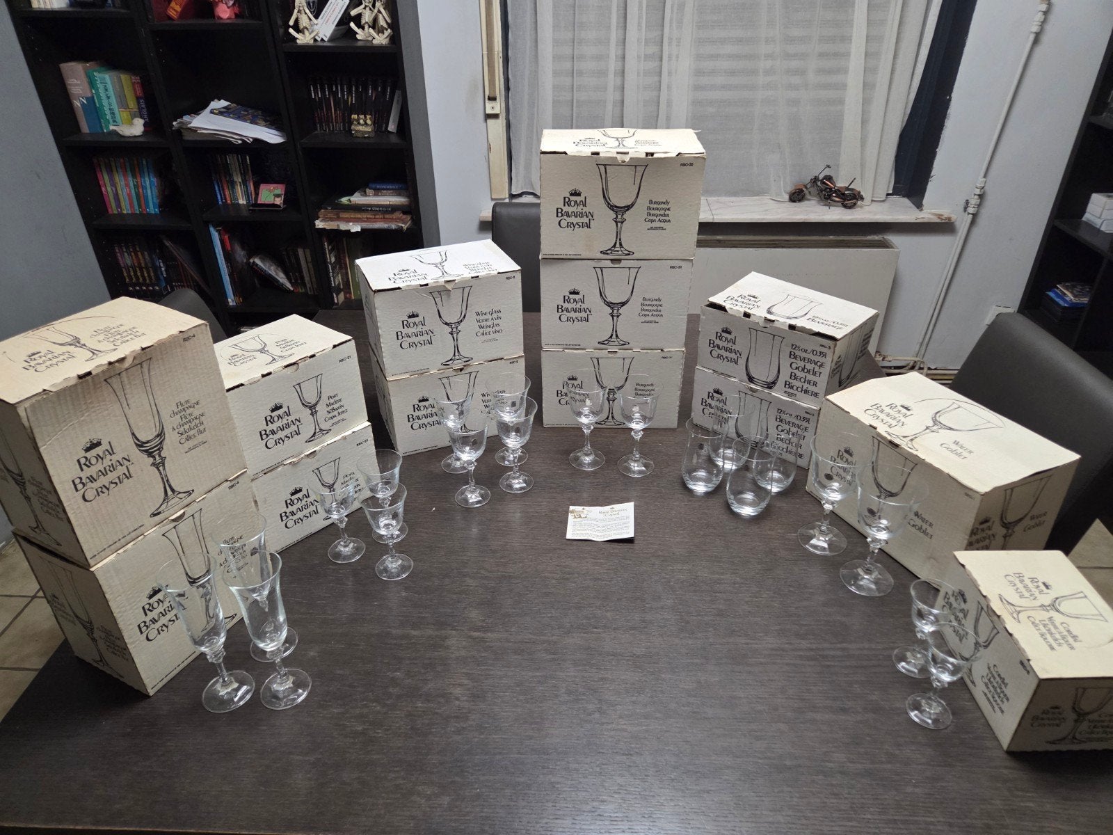 Verres en cristal royal bavarain, Enlèvement