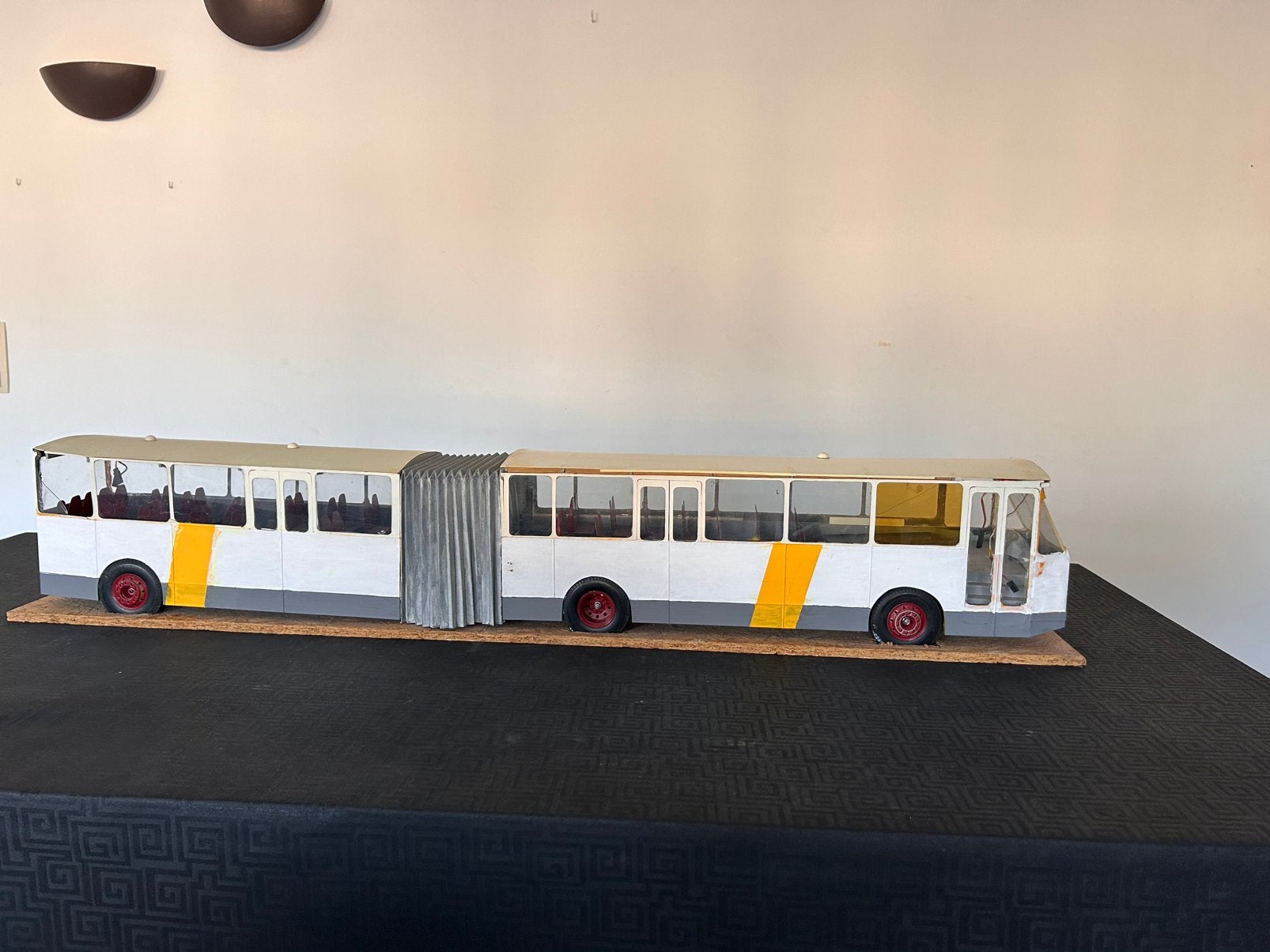 rc bus schaal 1:18, Hobby en Vrije tijd, Ophalen, Gebruikt, Bus of Vrachtwagen