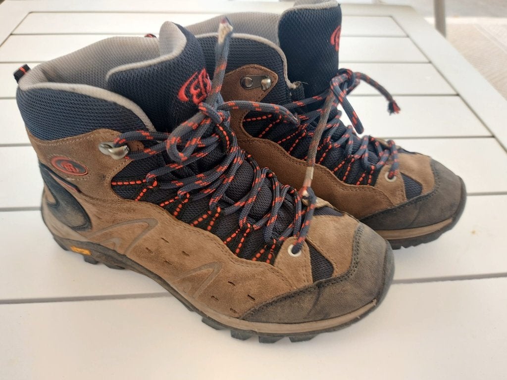 chiro schoenen, Kinderen en Baby's, Jongen of Meisje, Schoenen, Ophalen of Verzenden, Zo goed als nieuw