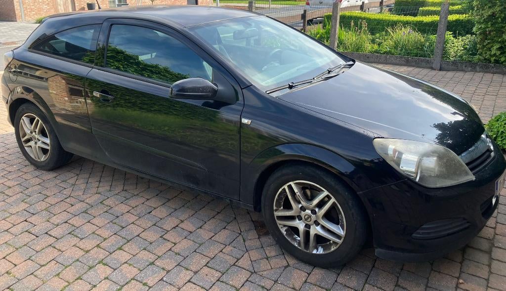 Opel Astra GTC 2007 (motorprobleem), Autos, Autres couleurs, 146 g/km, 5 places, Particulier