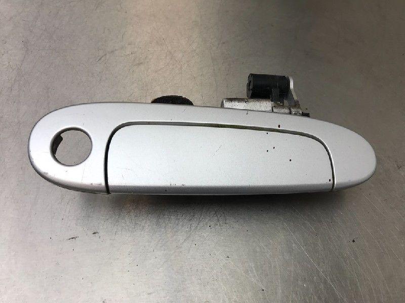 POIGNEE EXTÉRIEURE DROIT Toyota Yaris (P1), Utilisé, Droite, Toyota