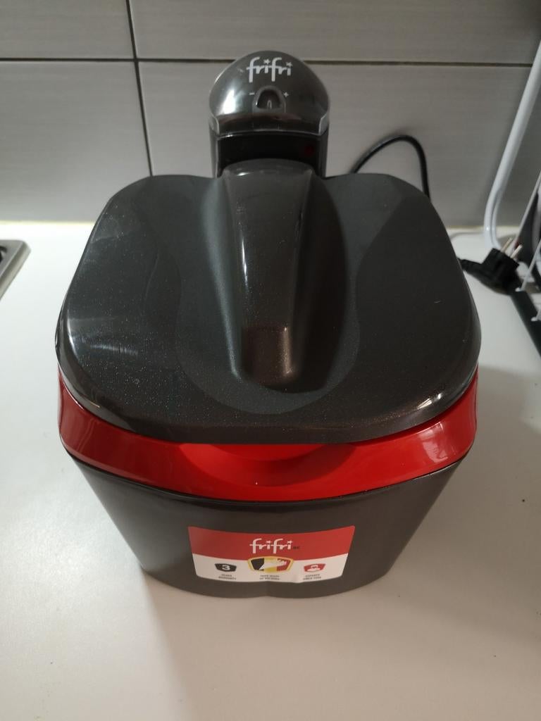 Friteuse frifri, Elektronische apparatuur, 1 tot 2 liter, Ophalen, Nieuw, Uitneembare binnenpan