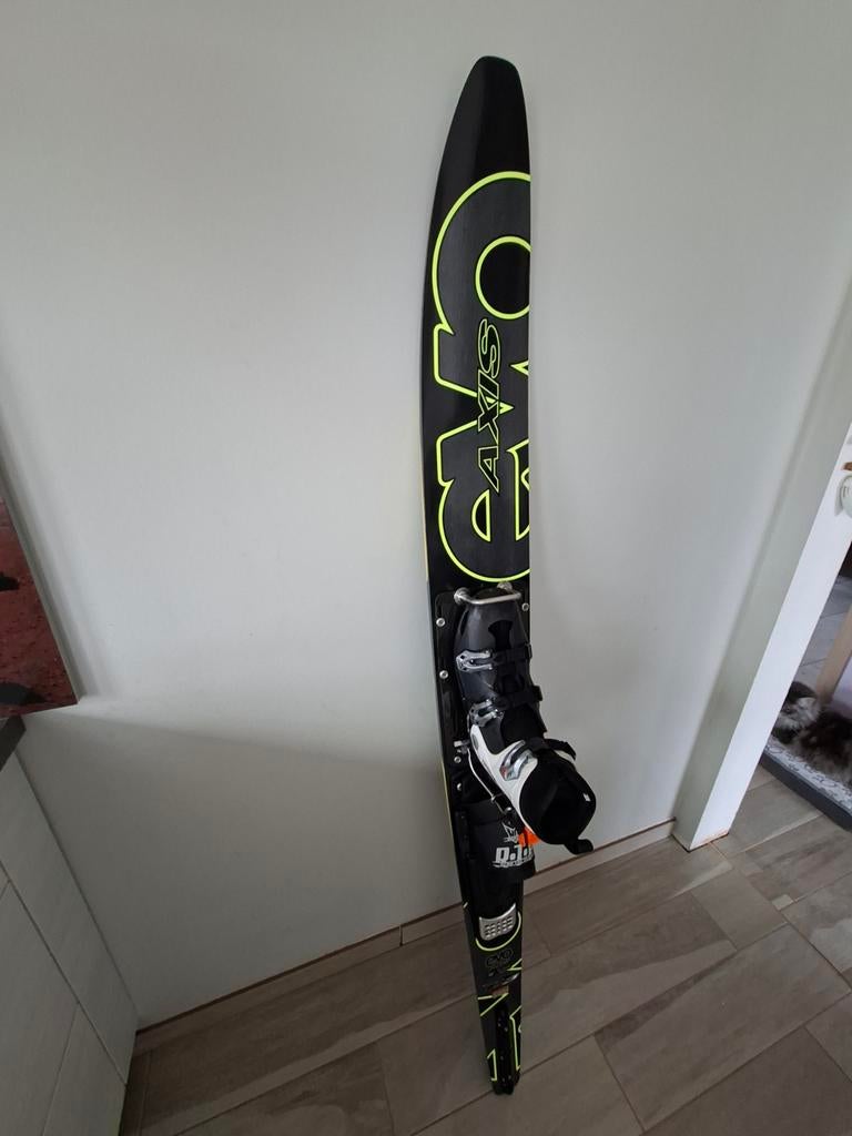 matériel ski nautique professionnel