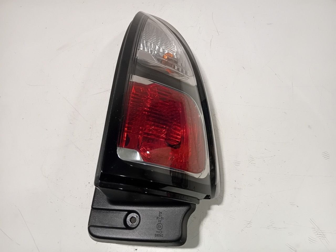 Achterlicht carrosserie rechts Citroën C3, Onderdelen@venauto.nl, Van der Ven Autorecycling B.V., Ettenseweg 76, 4706 PB Roosendaal, The Netherlands