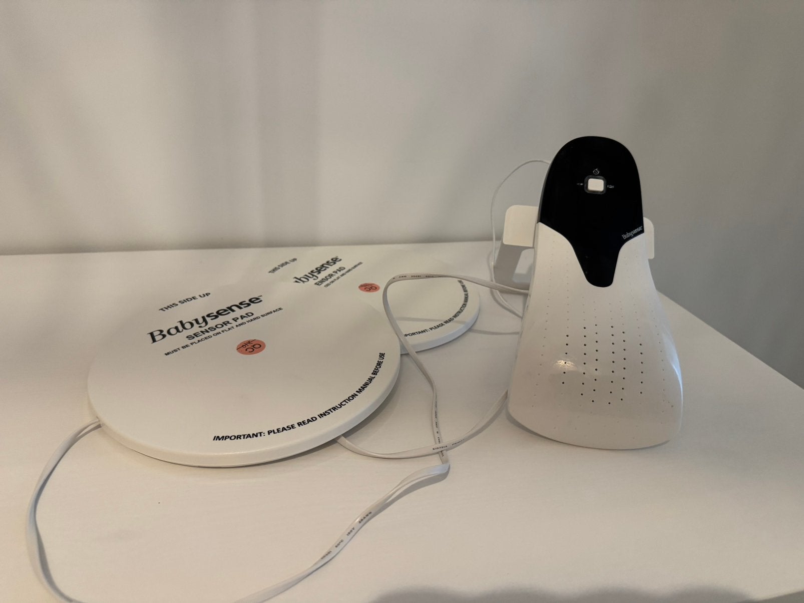 Babysense ademhaling-/bewegingsmonitor met 2 sensormatjes, Enfants & Bébés, Enlèvement, Utilisé