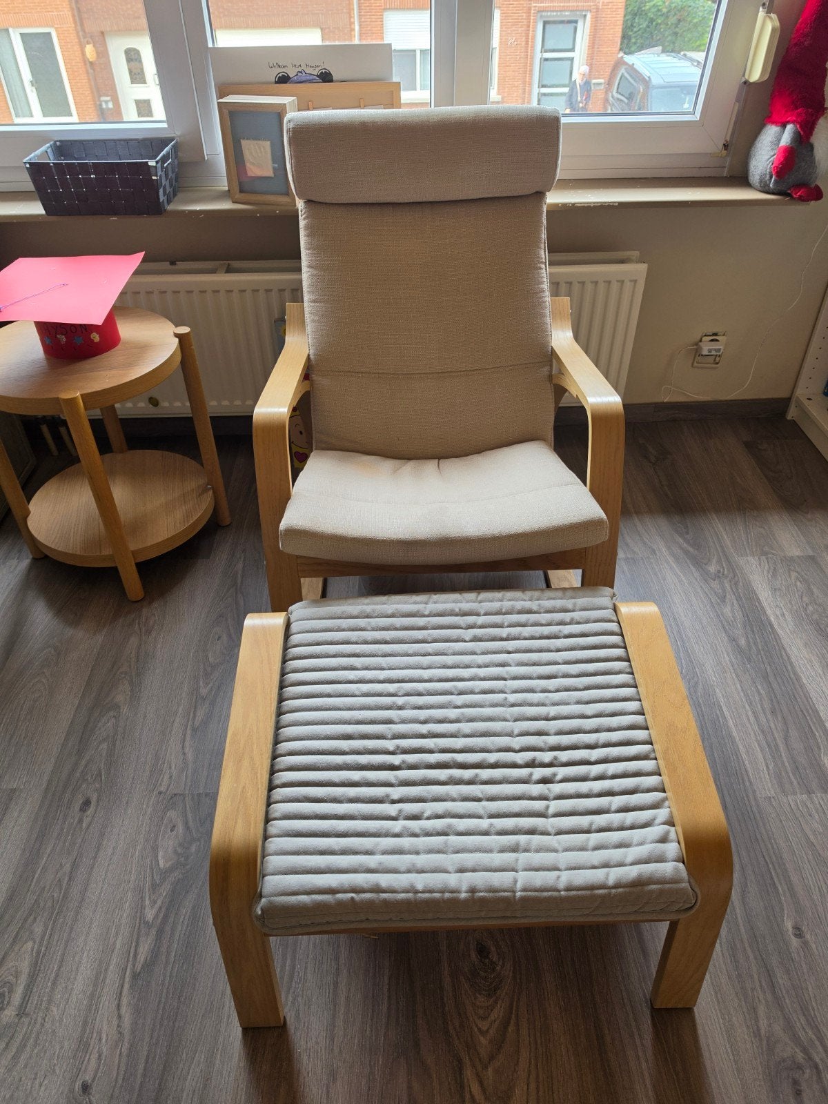 mooie comfortabele schommelstoel + bijpassende voetbank, Maison & Meubles, Chaises, Autres couleurs, Bois, Enlèvement, Utilisé