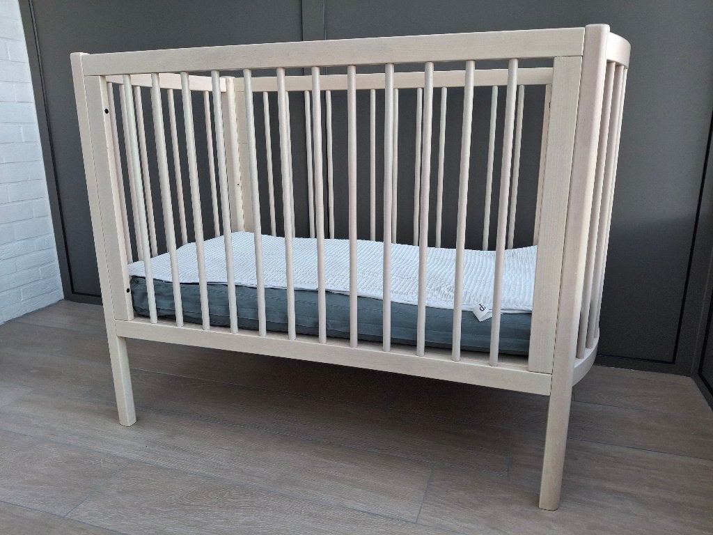 Babybed met beddengoed, Matelas, Moins de 70 cm, Enlèvement, Utilisé