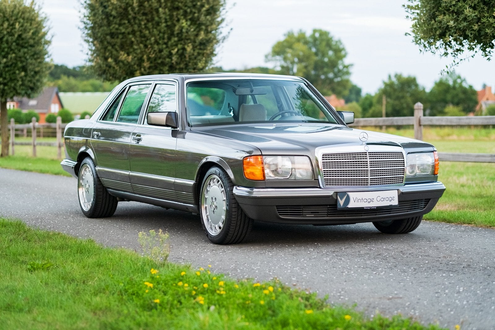 Mercedes-Benz 500SEL - 1983, Auto's, Automaat, 4 deurs, Achterwielaandrijving, 5000 cc